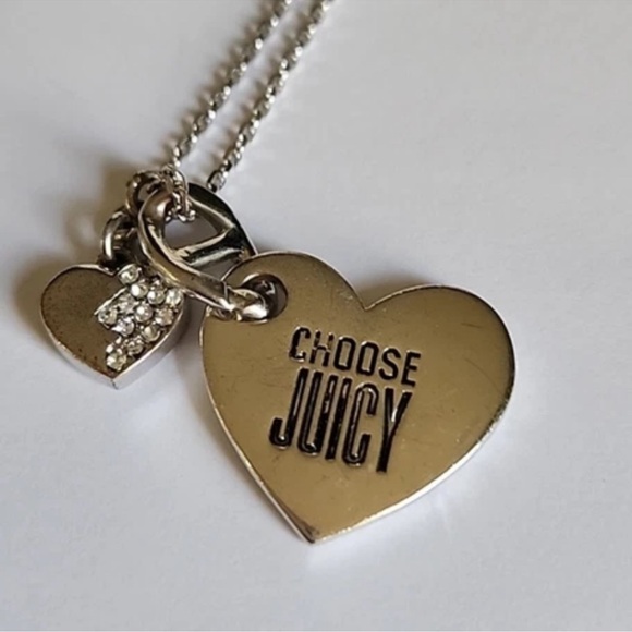 Juicy Couture VINTAGE Heart Dog Tag Couture Necklace - Picture 2 of 11
